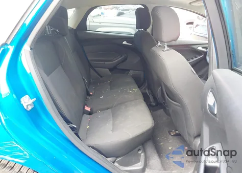 2015 Ford Focus Se z USA, uszkodzony, nr VIN 1FADP3K2XFL300901